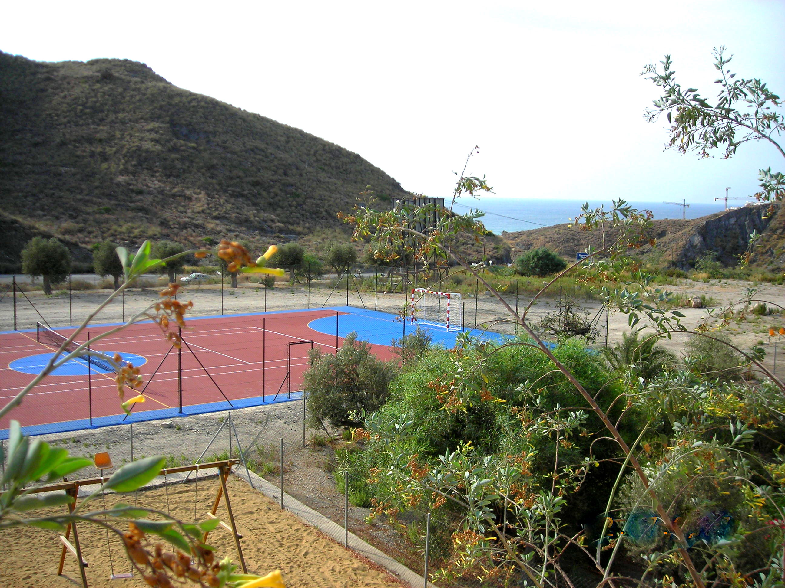 camping platz bungalow tennisplatz mojacar almeria spanien